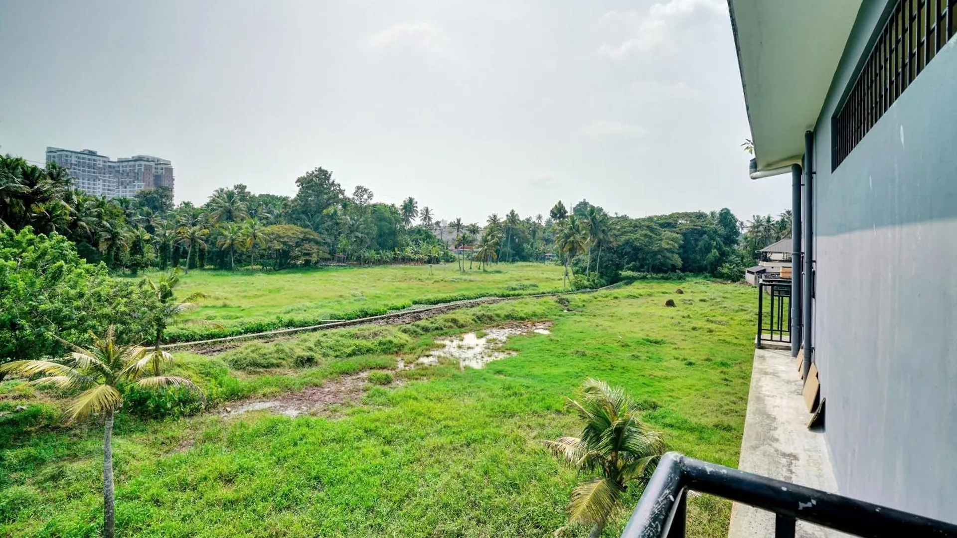 Hotel O Abrio Residency Kochi