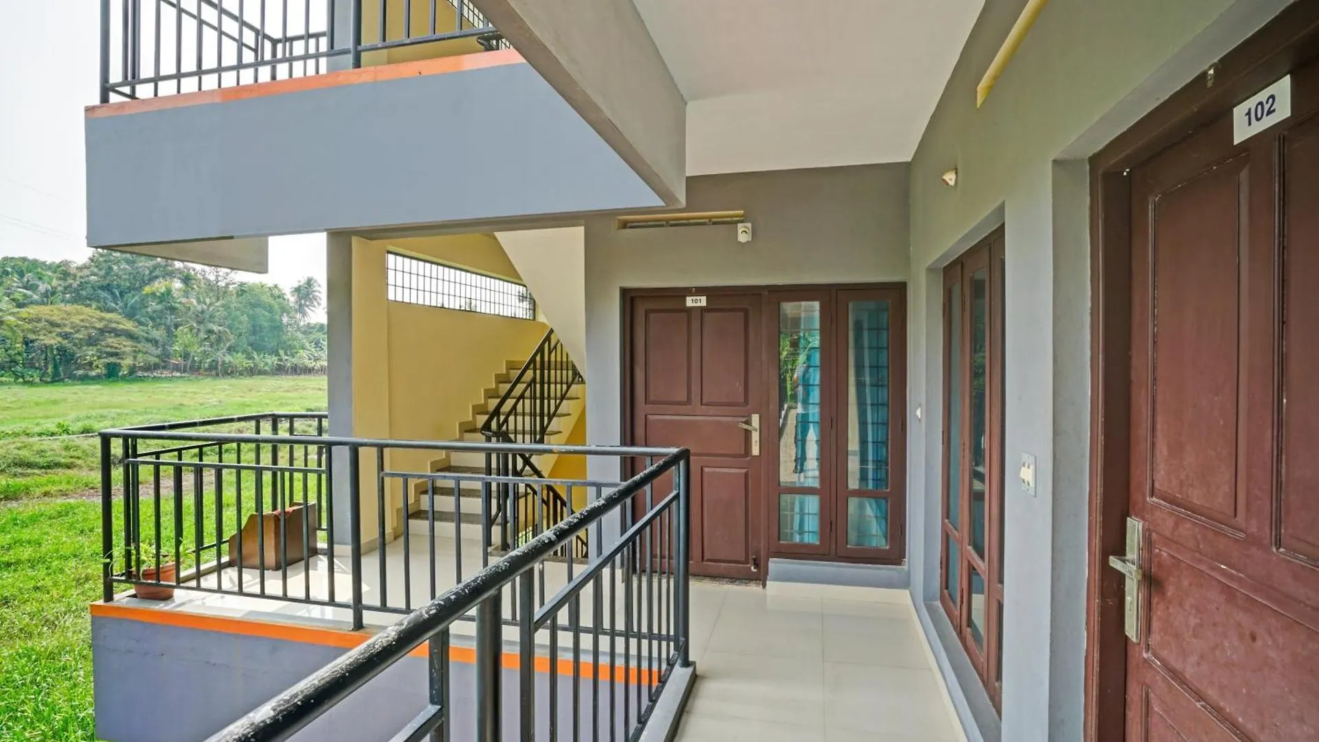 Hotel O Abrio Residency Kochi